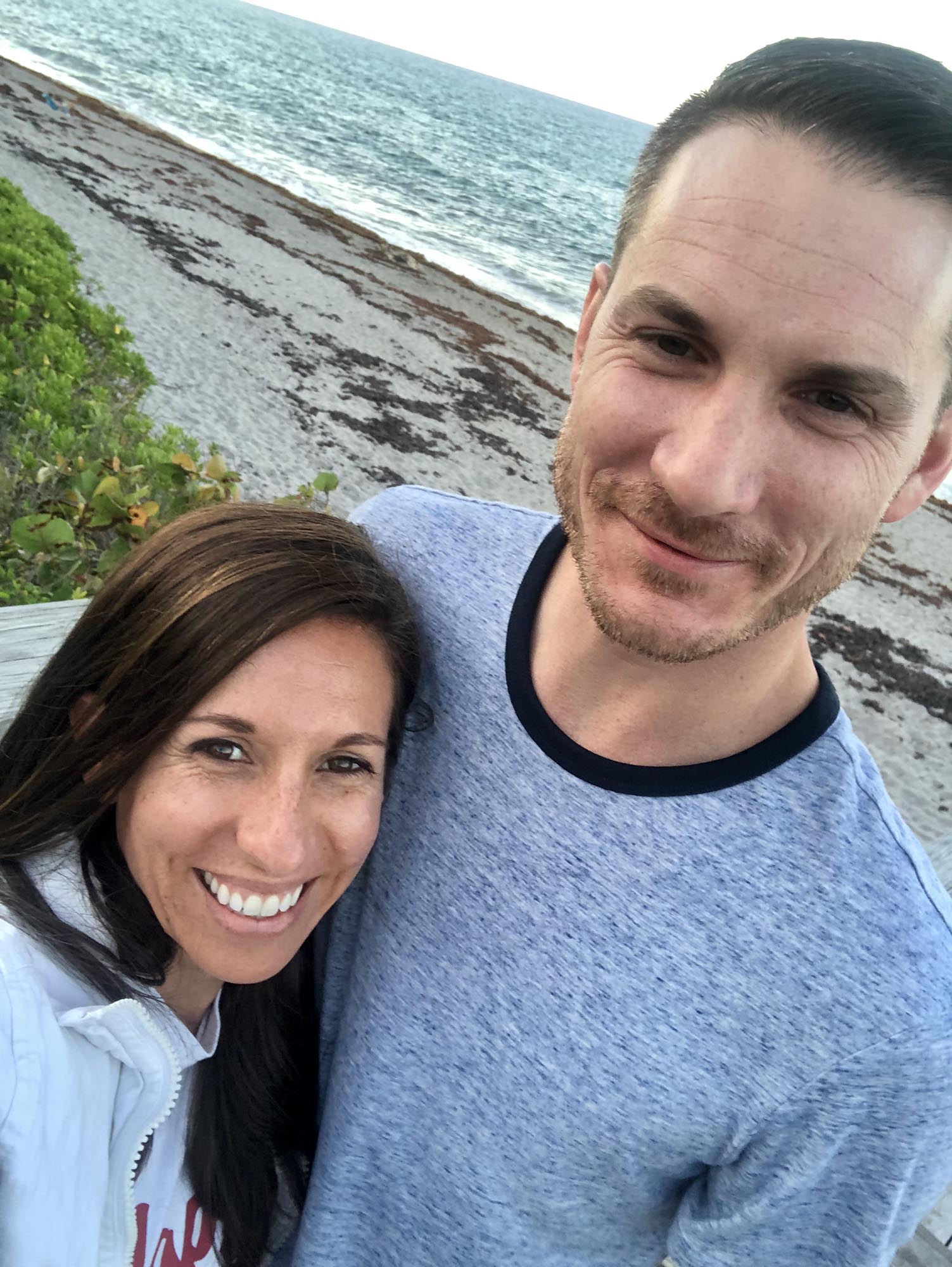 A Look Inside The Support System During Peter Doocy'S Wife'S Illness - 1jksjee