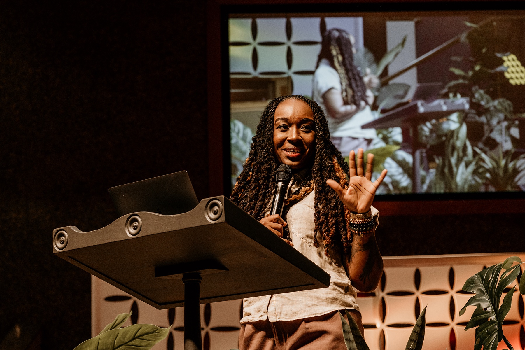 Chicagoland ‘Glory’ event highlights God’s unchanging nature Baptist