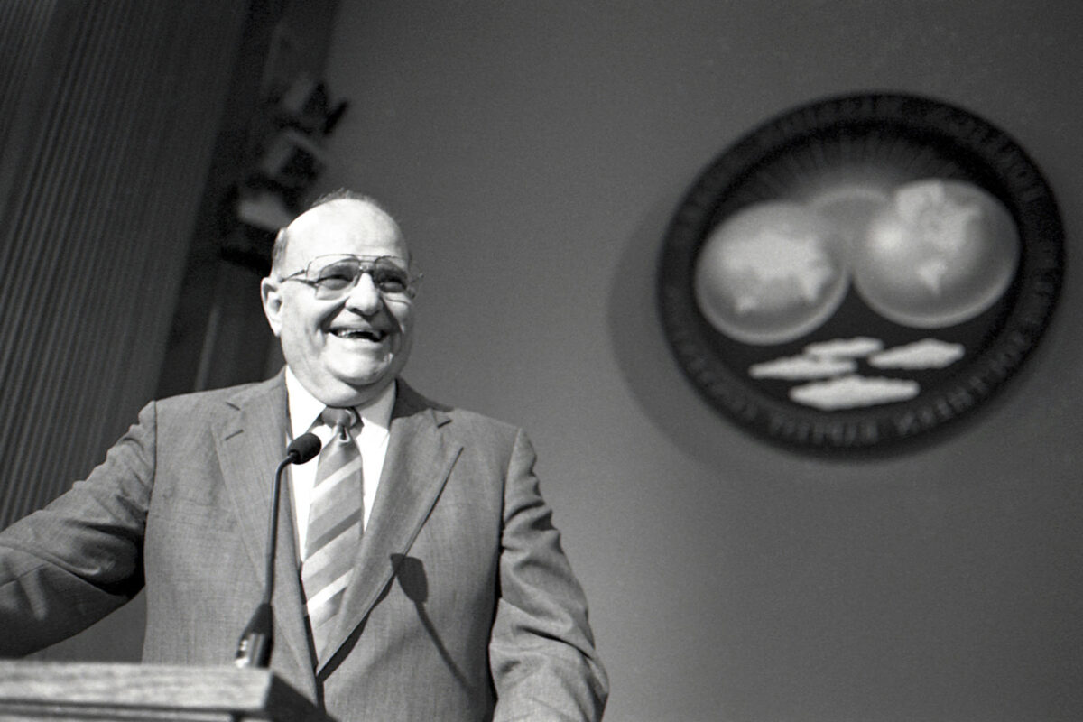 R. Keith Parks, former FMB president and missions leader, dies