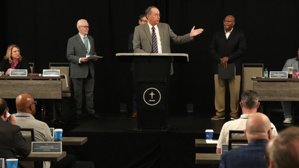 EC members discuss possibility of countersuit from messenger referral