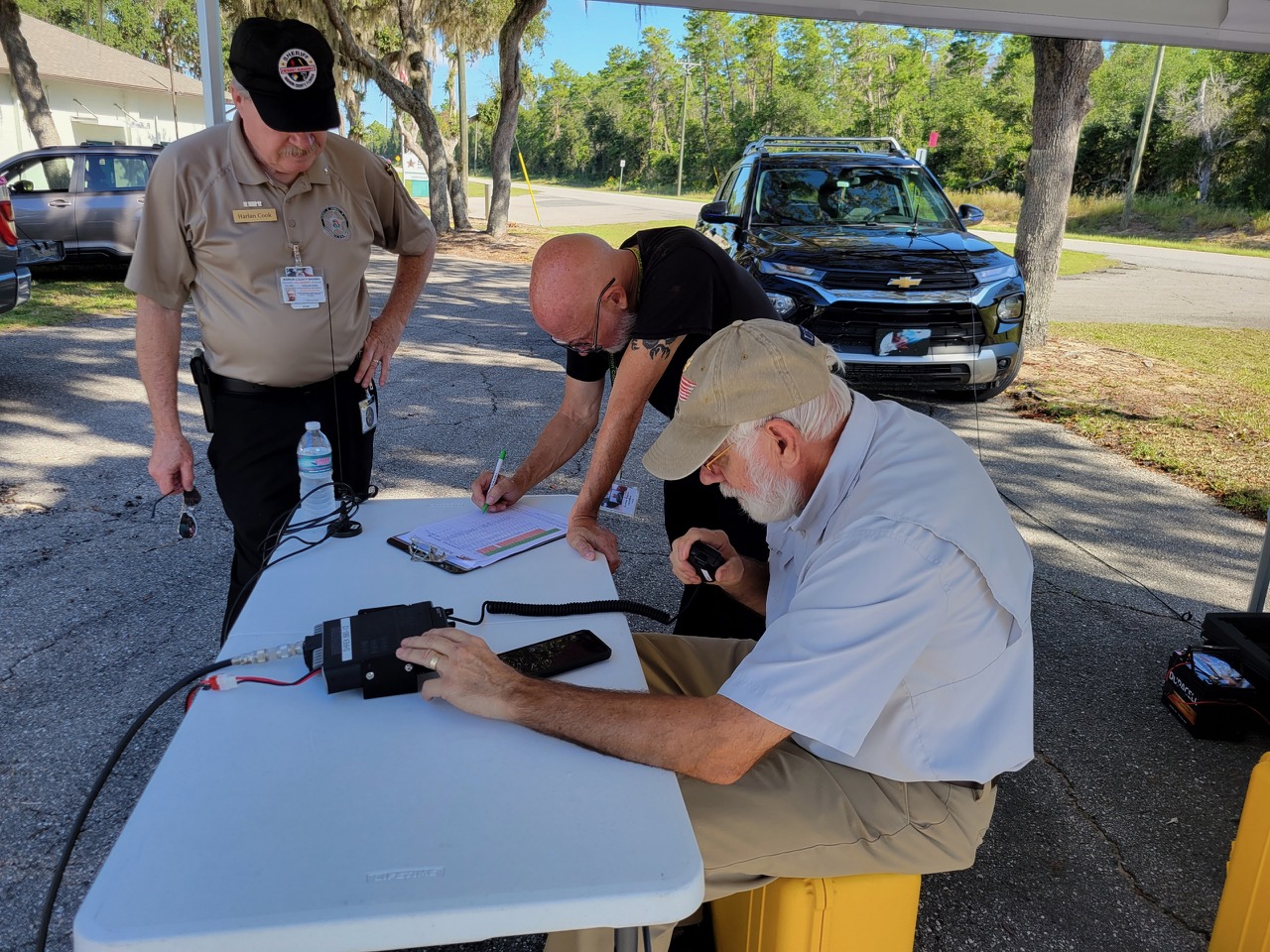 Florida AMS plans church ham radio network for disaster communication