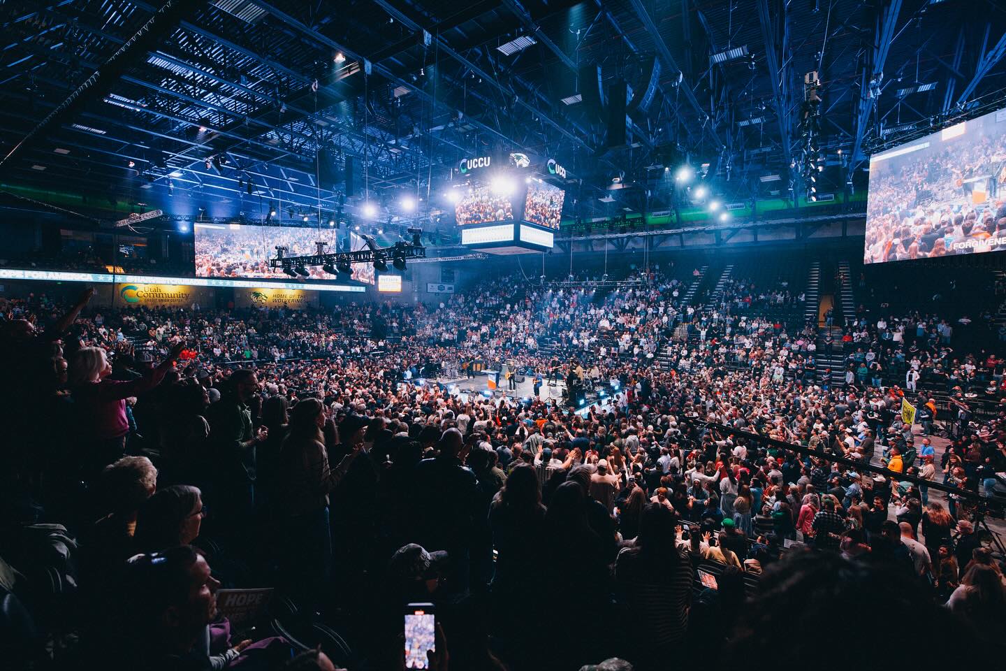Utah turns out for Harvest Crusade at site of Kirk assassination