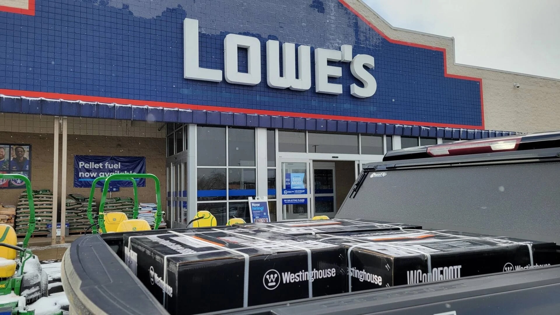 Community comes together for Kentucky children’s home hit by winter storm