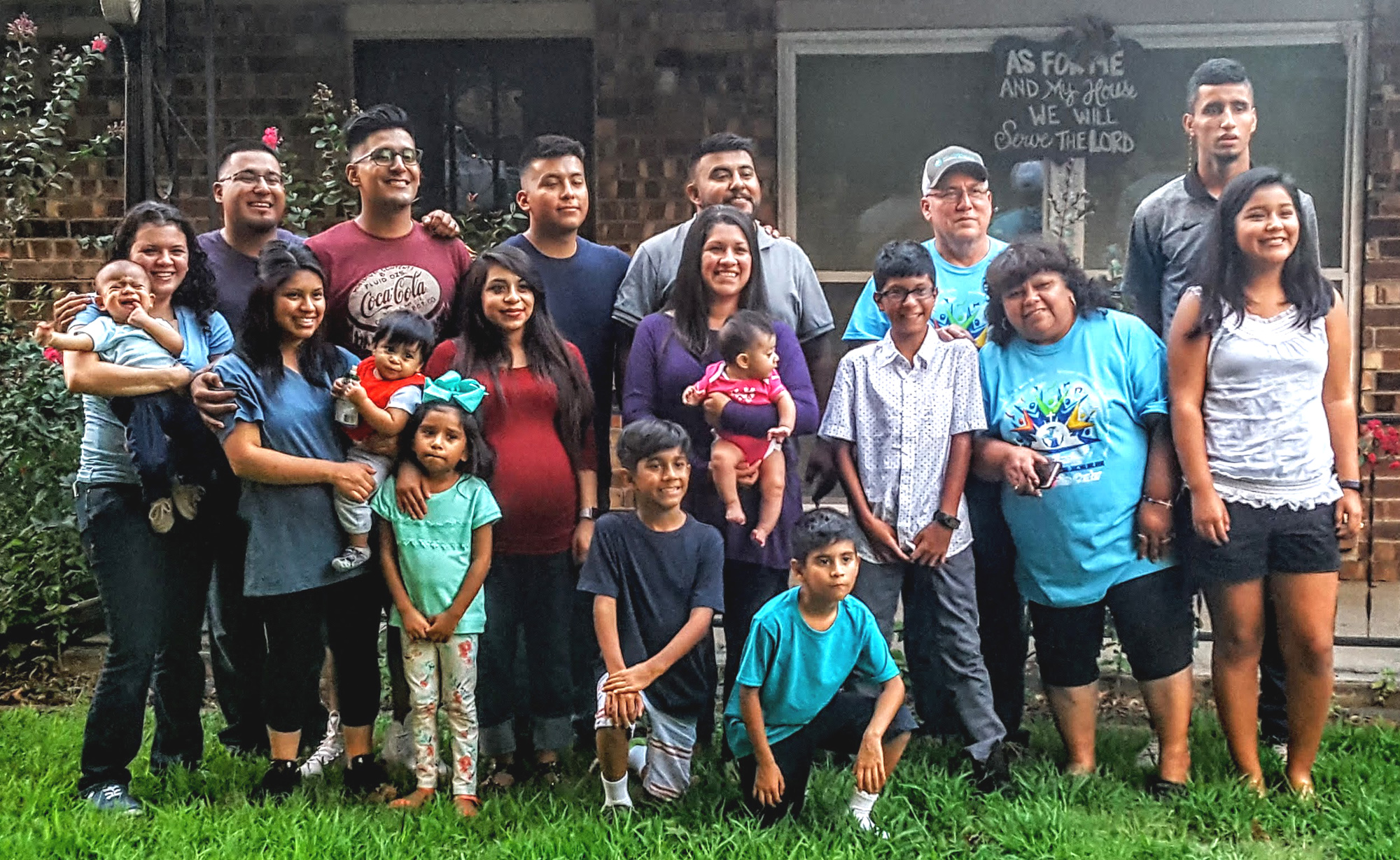 De ser miembros de la pandilla de las Cobras a ser seguidores de Cristo |  Baptist Press, image size:2000x1229